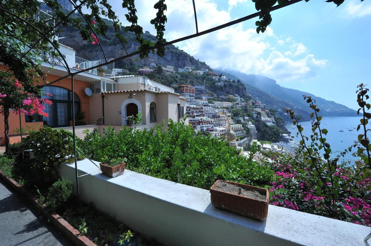 Casa Patty...Breath-Taking View! Lägenhet Positano Exteriör bild