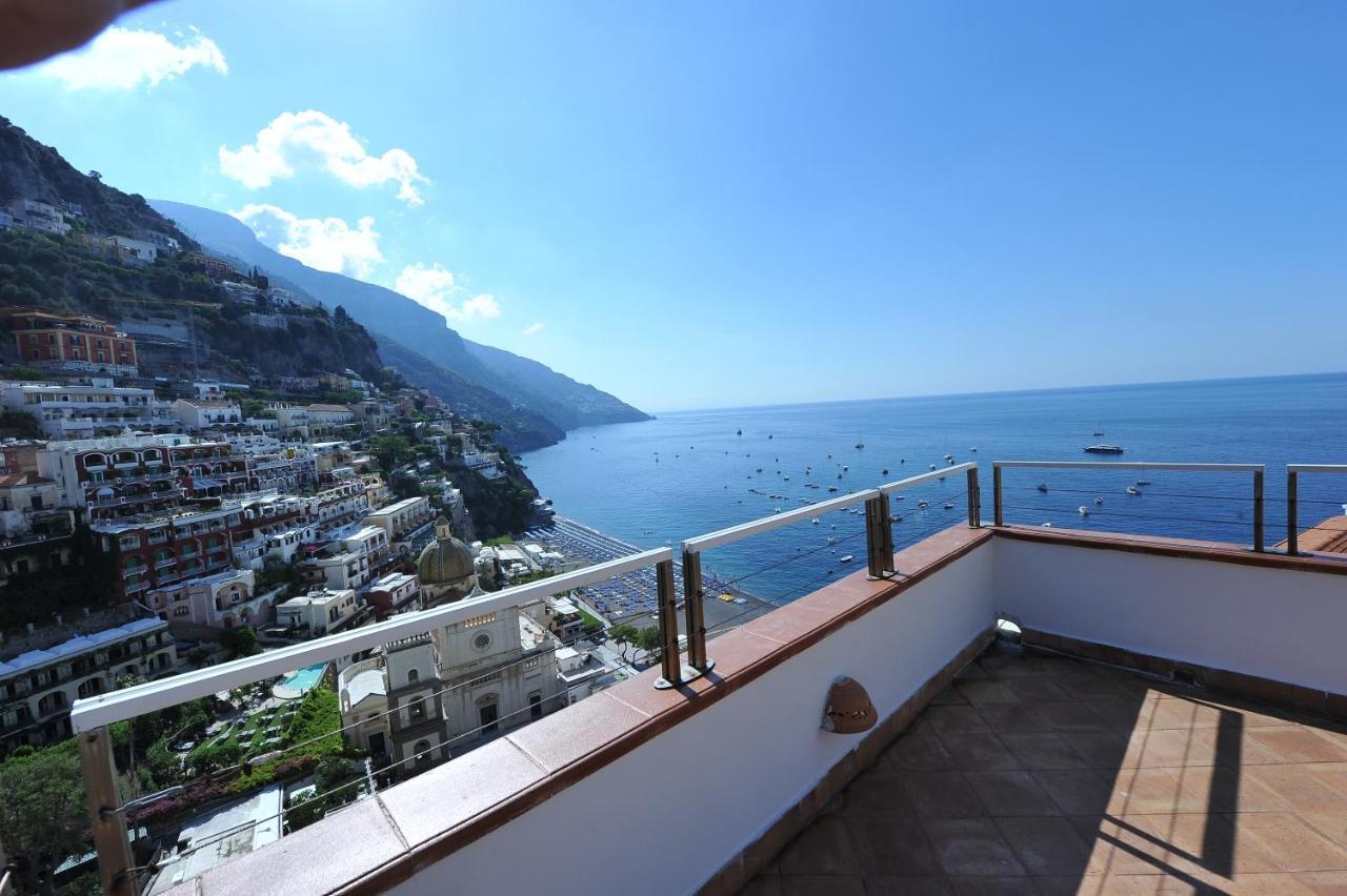 Casa Patty...Breath-Taking View! Lägenhet Positano Exteriör bild