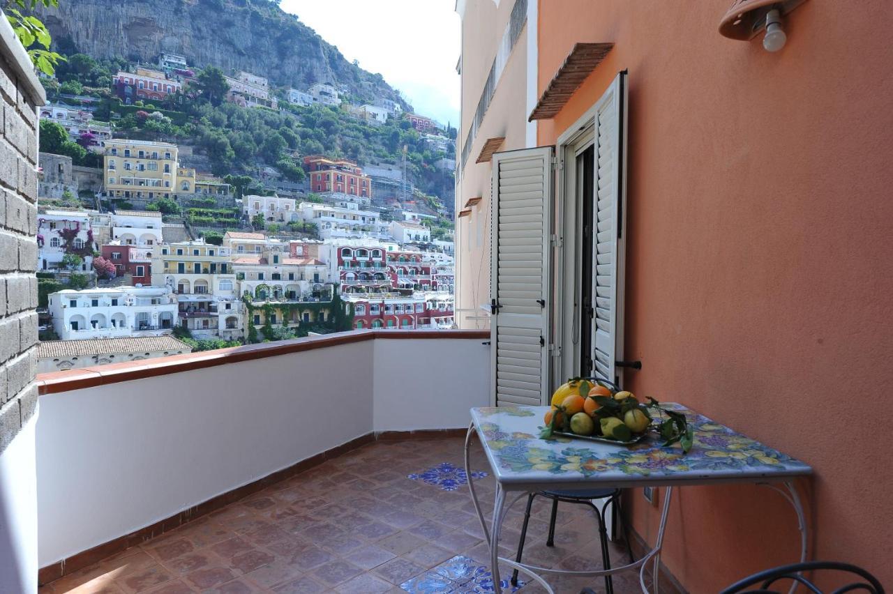 Casa Patty...Breath-Taking View! Lägenhet Positano Exteriör bild