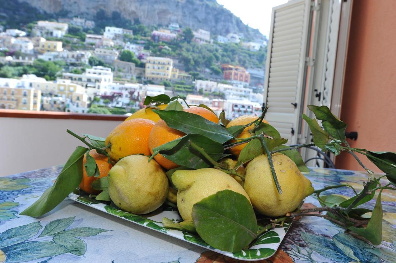 Casa Patty...Breath-Taking View! Lägenhet Positano Exteriör bild