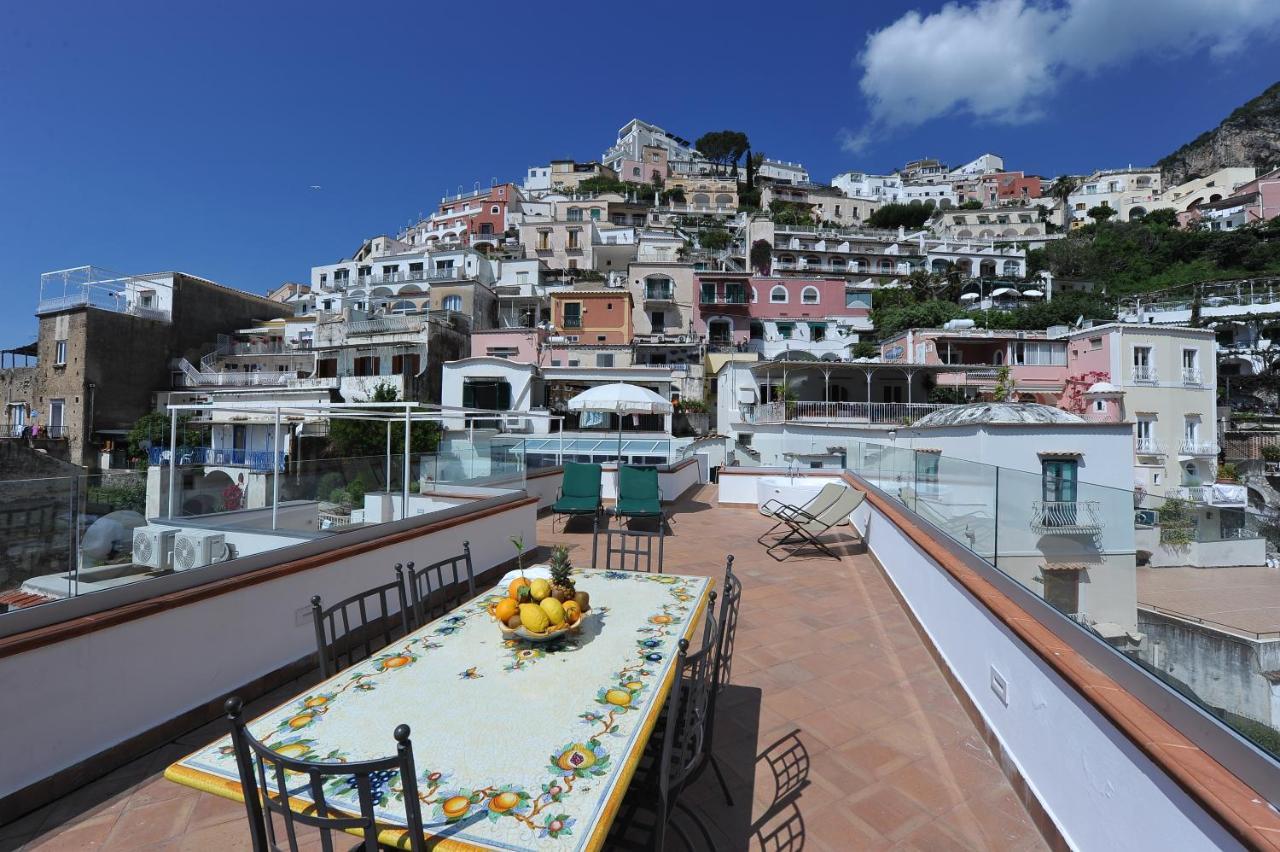 Casa Patty...Breath-Taking View! Lägenhet Positano Exteriör bild